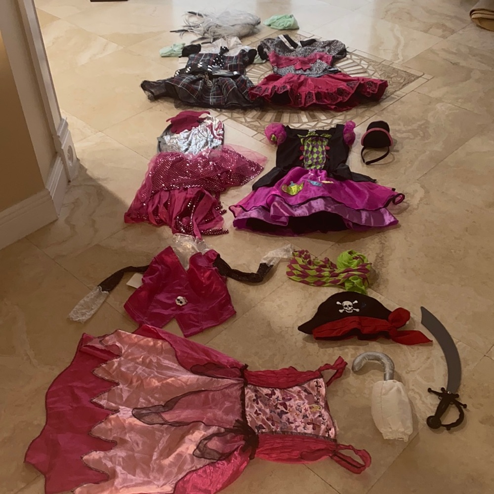 Girls Huge Dress Up Costume Lot. Monster High, Barbie, Disney, and more